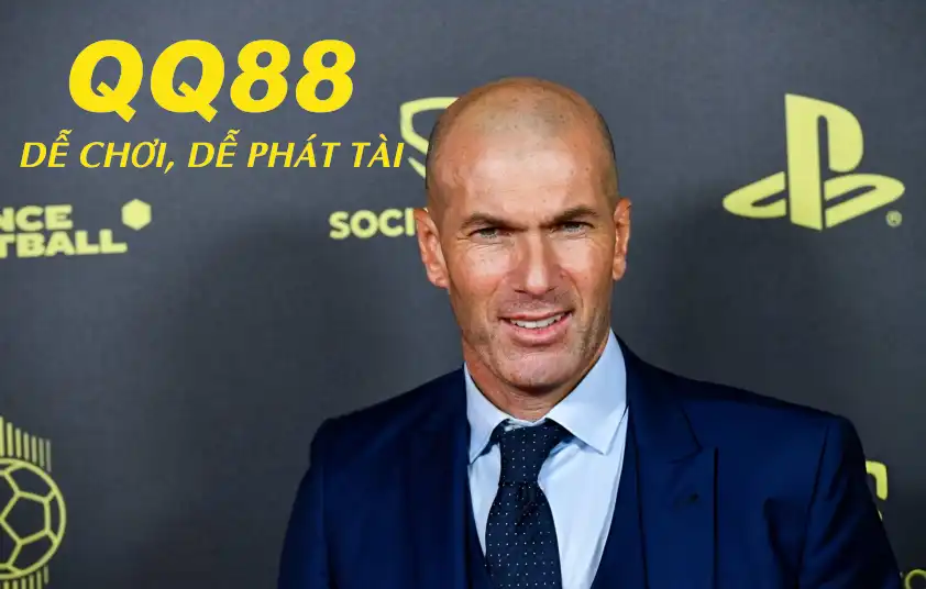 Zidane không phủ nhận khả năng dẫn dắt một đội bóng Ngoại hạng Anh